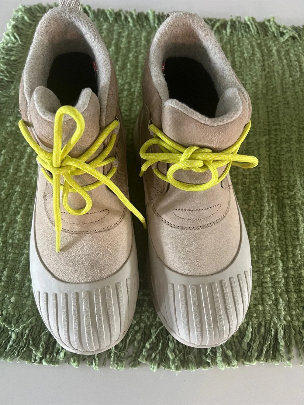Merrell Beige Winter Boots with Neon Yellow Laces